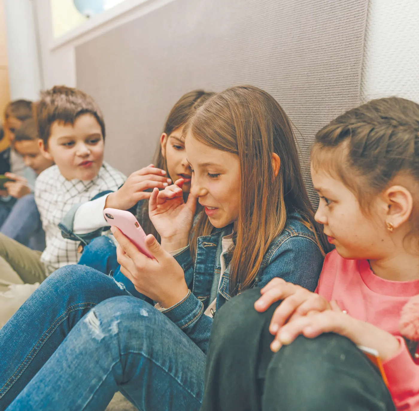 Szkoła bez smartfona? Nie w tej dekadzie