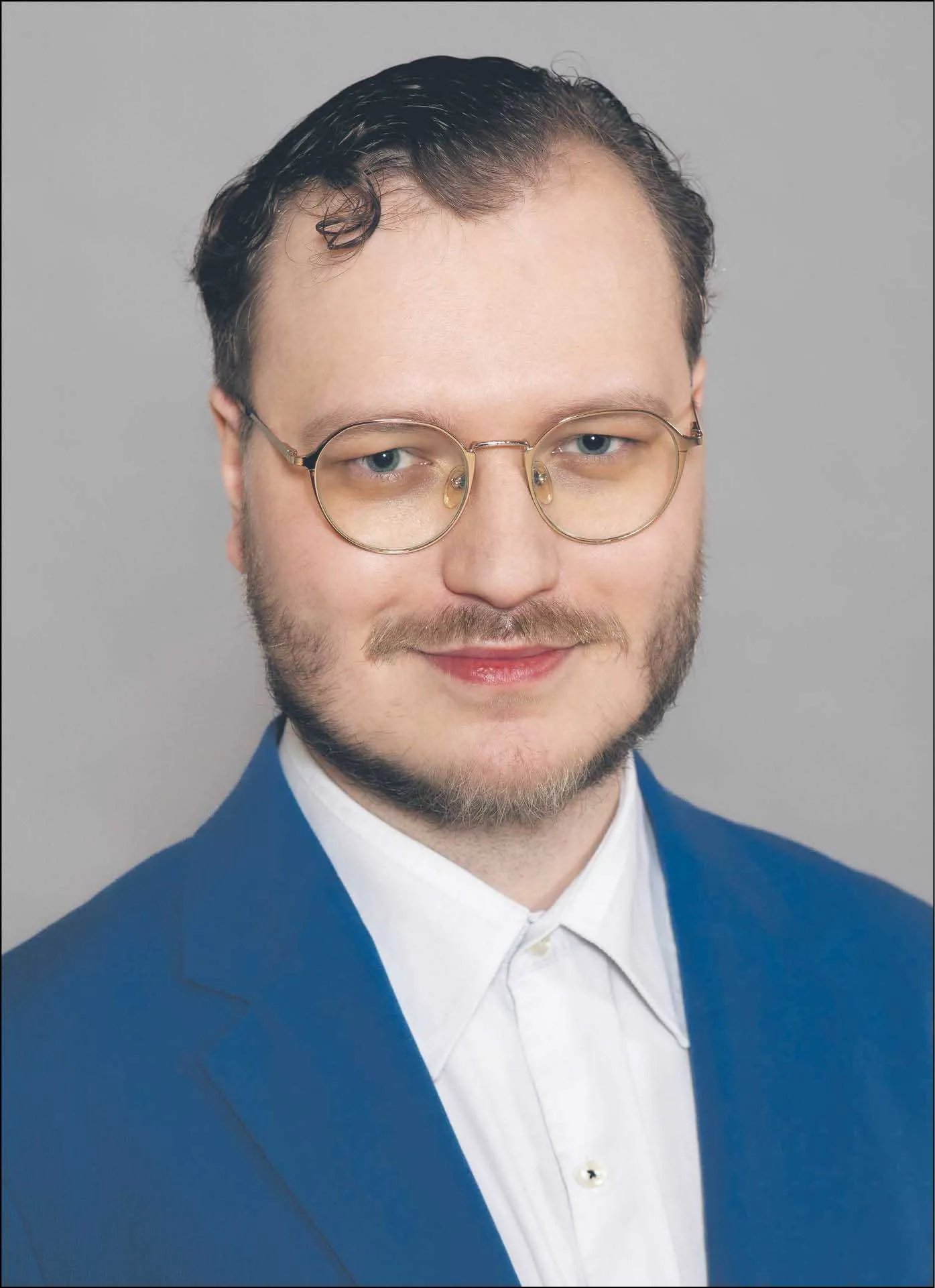 Gniewomir Wycichowski-Kuchta, legislator, Associate w Praktyce Doradztwa Regulacyjnego, Legislacji i Compliance kancelarii Domański Zakrzewski Palinka sp.k., współpracownik naukowy WPiA UW oraz INP PAN