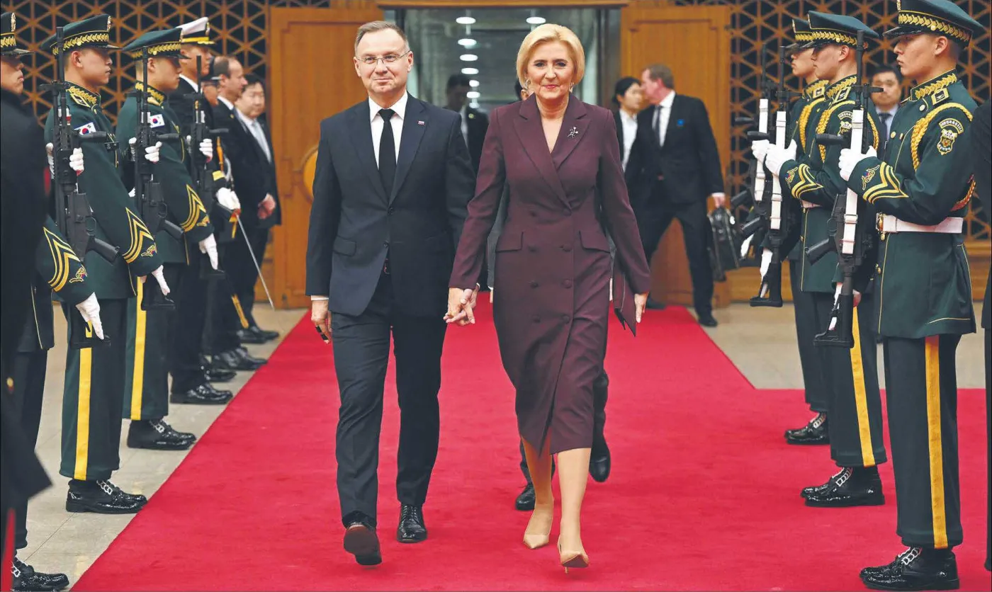 Do Korei Południowej nie tylko po broń