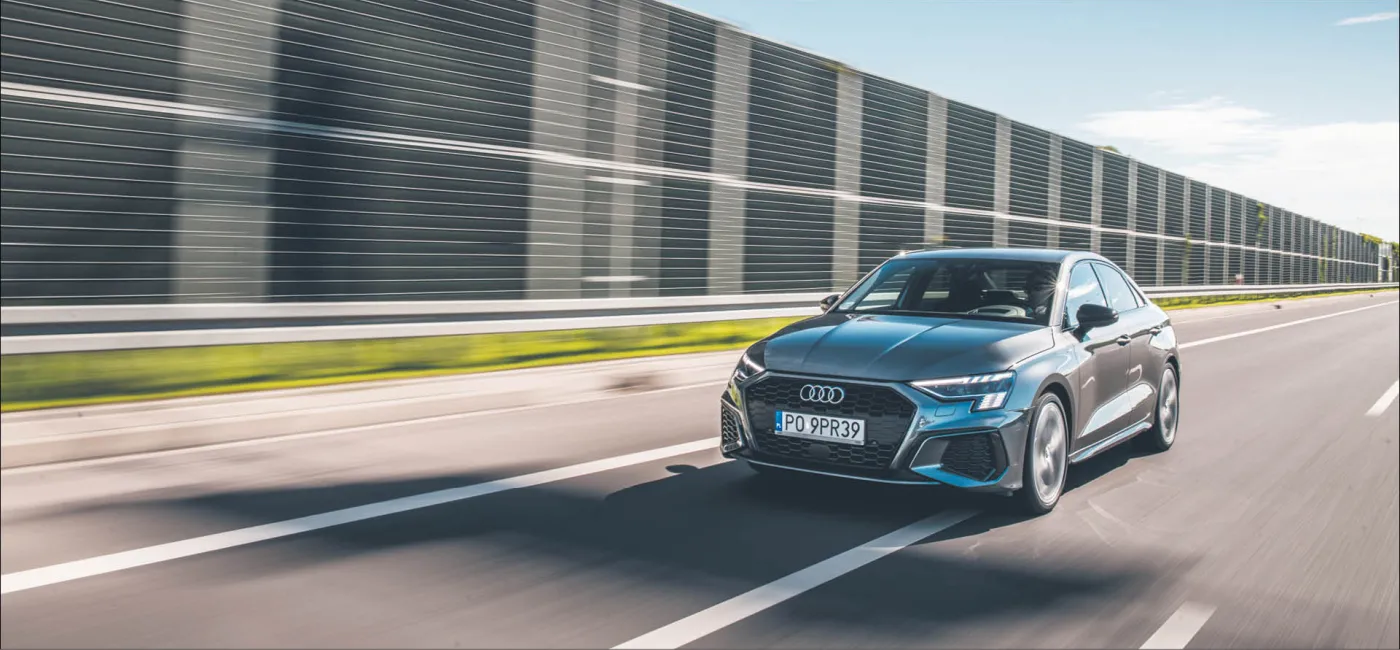 Ruch w salonach, ale ceny wzrosną. Jak korzystnie kupić nowe auto?