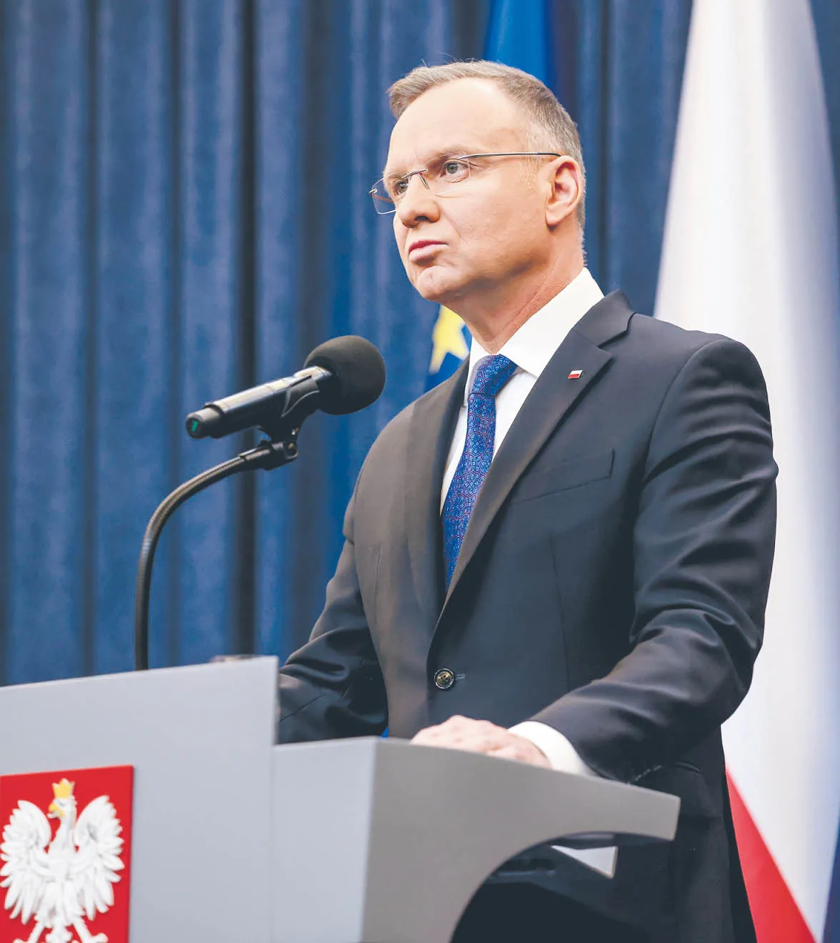 Sąd orzeka, prezydent ostrzega, koalicja działa dalej