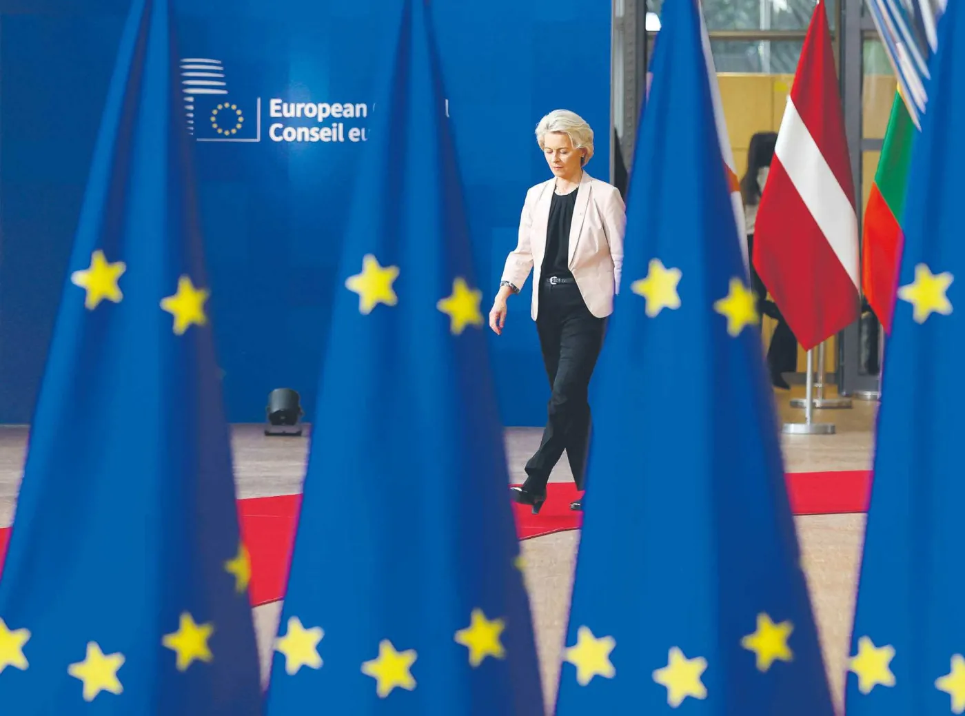 Prawica mocniejsza w nowej układance