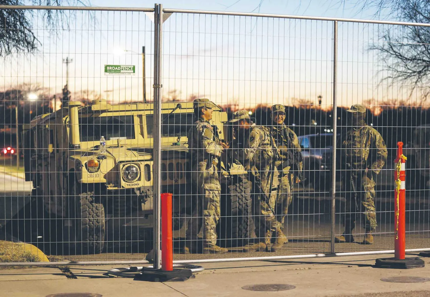 Republikanie sięgają po Gwardię Narodową