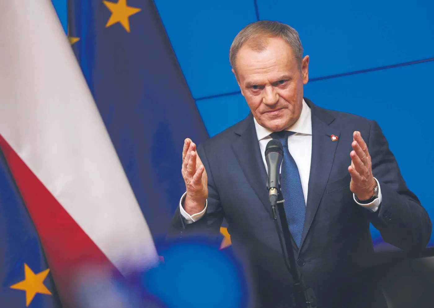 Korytarzowe rozterki, decyzja premiera