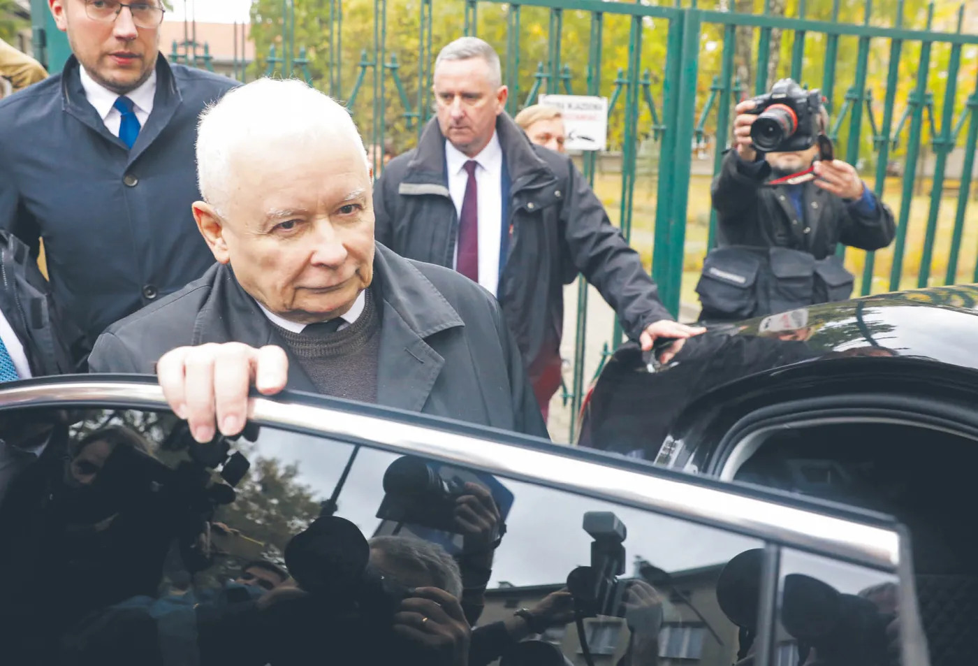 Ostatnie kuszenie PiS. Szansę na zachowanie władzy partia upatruje w Trzeciej Drodze