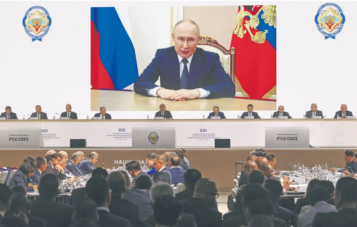 Kiedy Putin nie musi nic mówić, czyli przypadek pułkownika Bauda o rosyjskiej dezinformacji