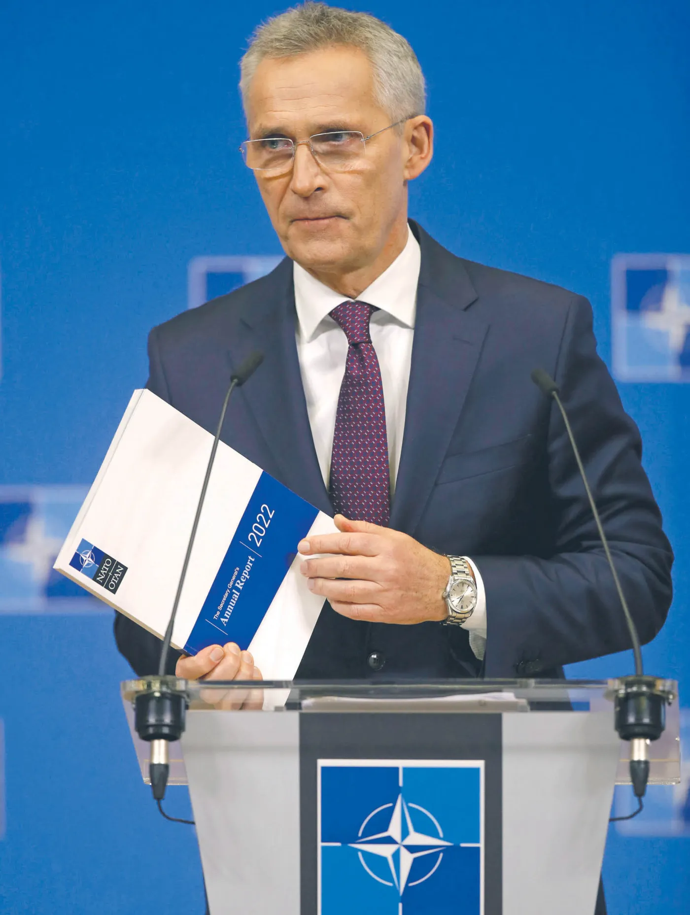 NATO wydaje więcej, ale tak naprawdę mniej