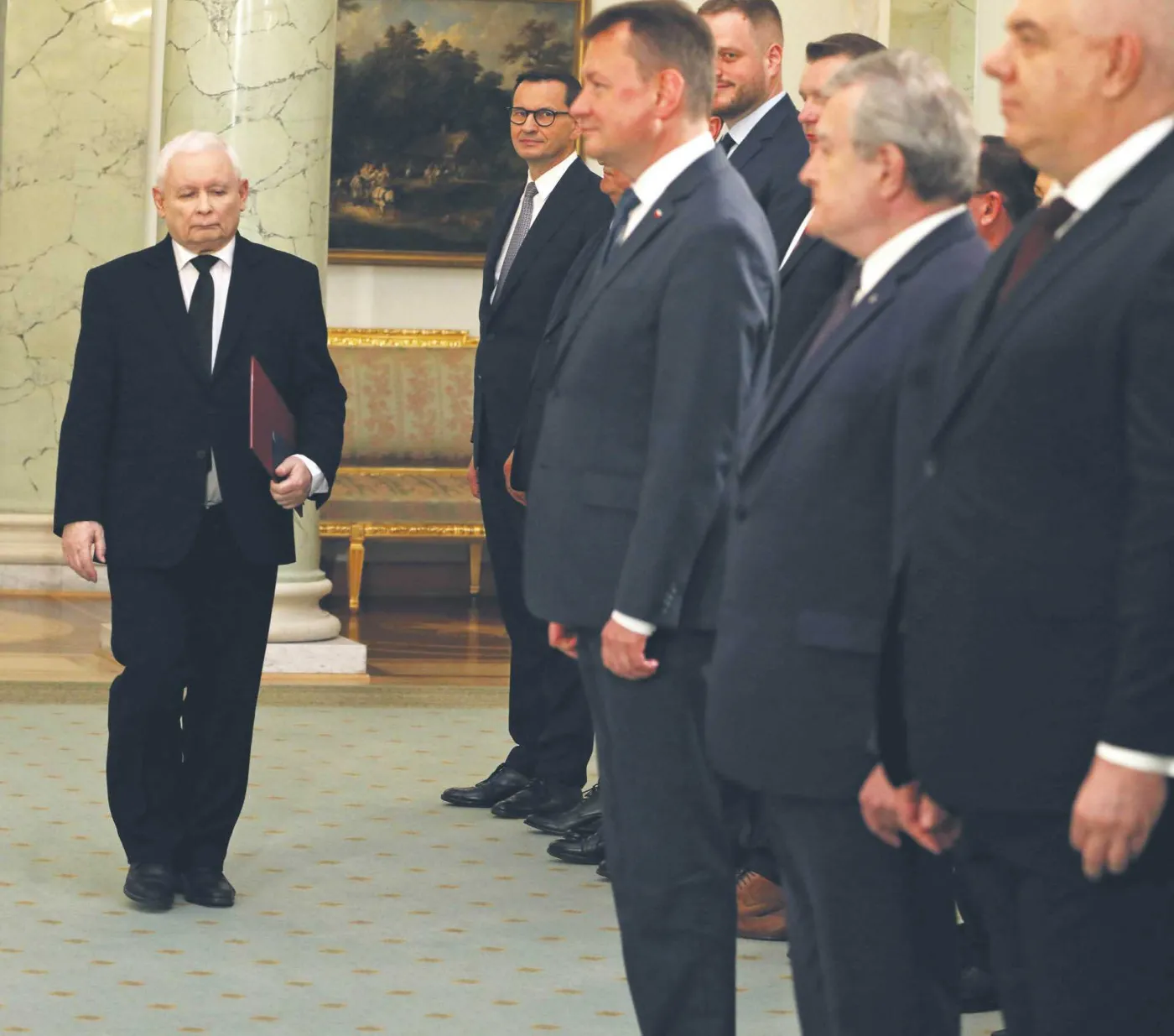 Powrót do rządu w trybie awaryjnym