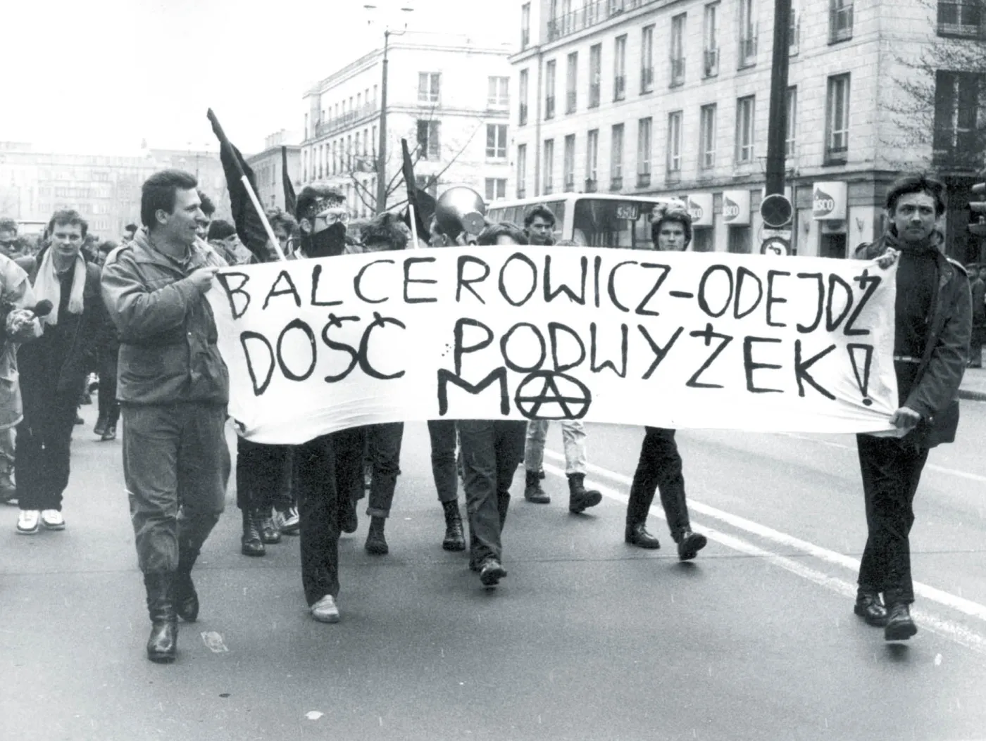 Masy ludzi zbędnych