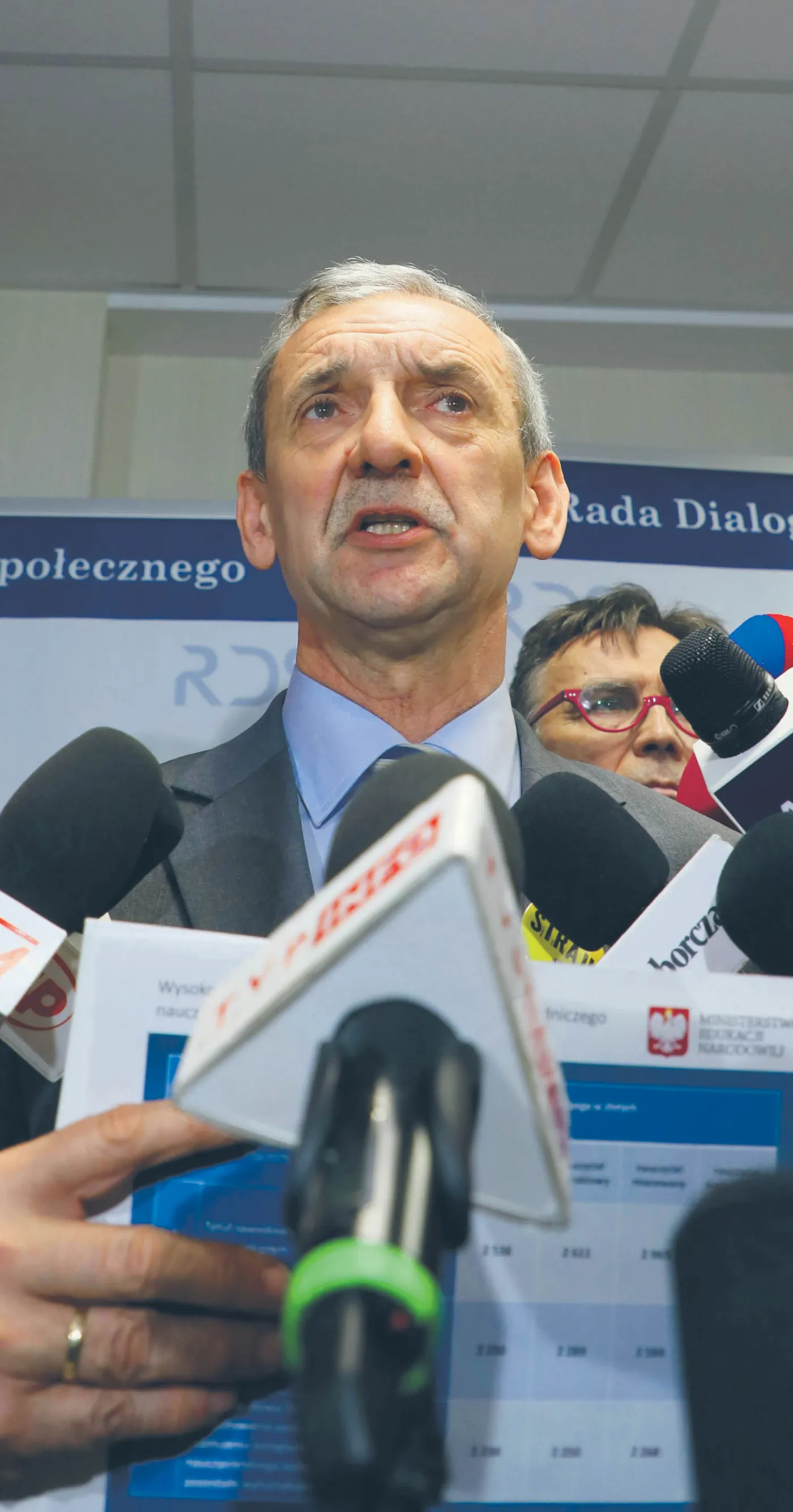 Dialog pełen napięć, ale bez konkretów
