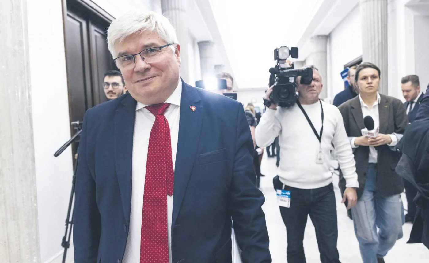 Lotnisko w Baranowie poczeka