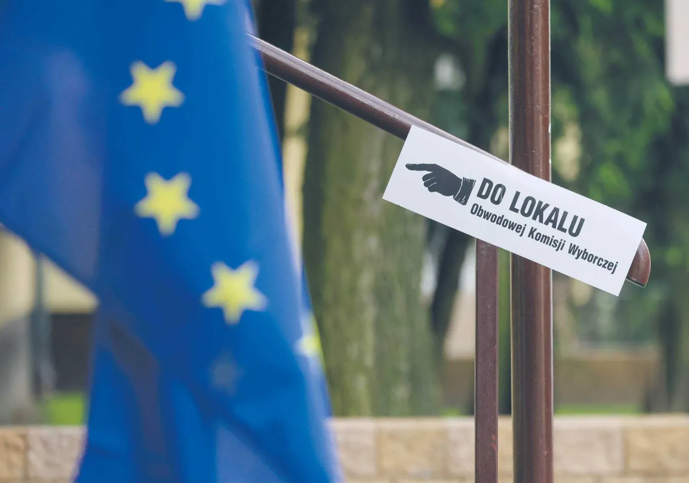 Parlament Unii przeoranej kryzysami wybrany głosami nielicznych