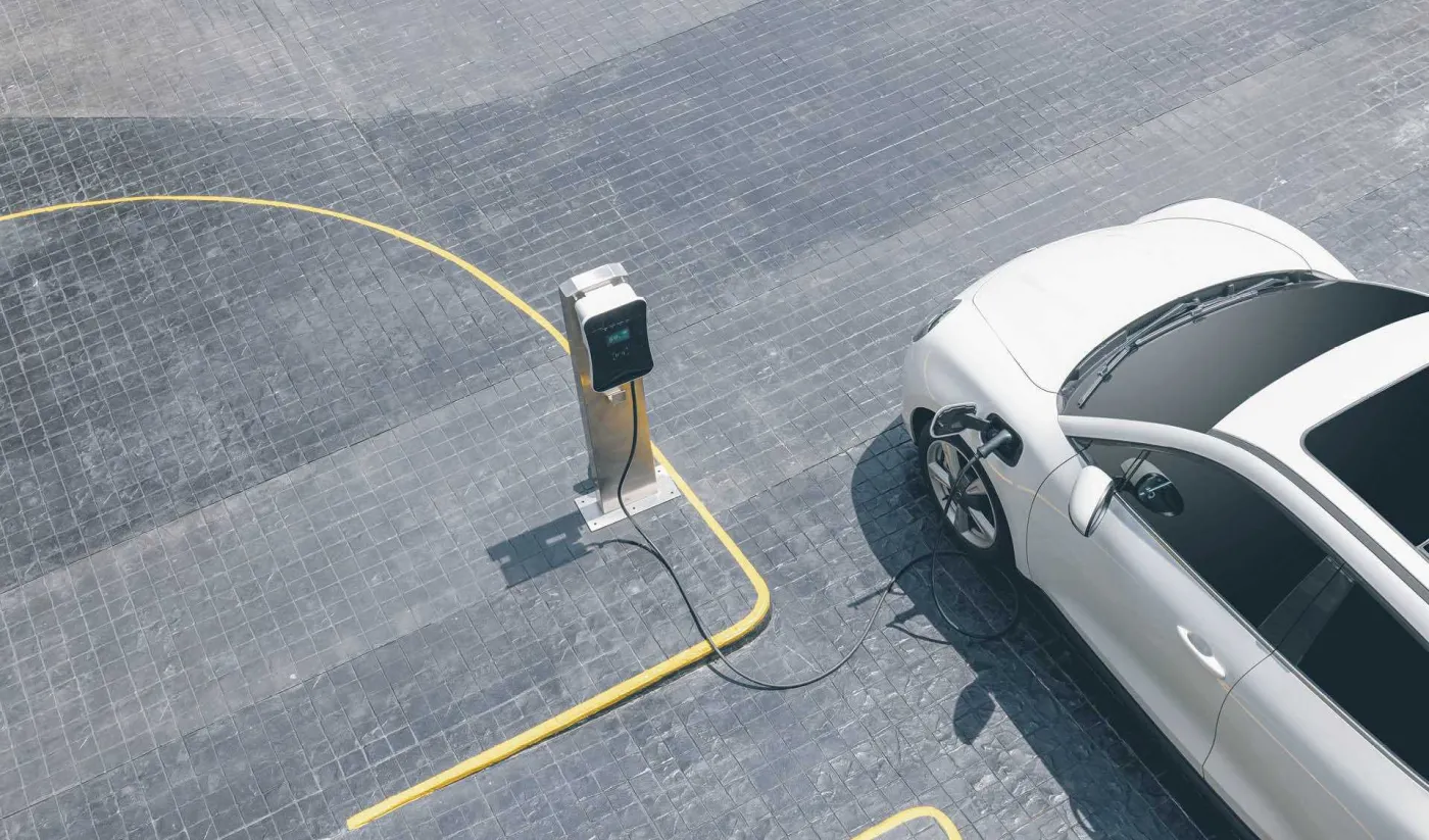 Zero emisji? Elektromobilność ma wciąż pod górkę