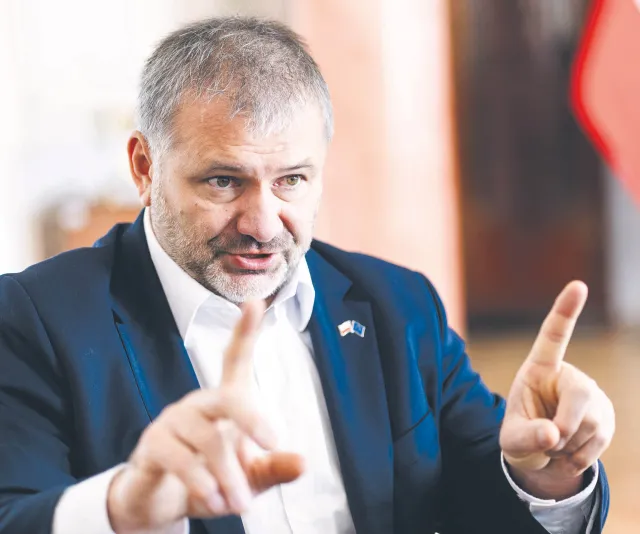 Minister Sprawiedliwości: Nie będę układał się z tymi, którzy świadomie łamali prawo [WYWIAD]
