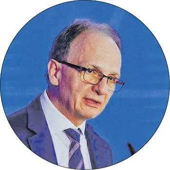 a1031e2f-c5f4-41b7-90e2-853d57e8fabc-39091170.jpg