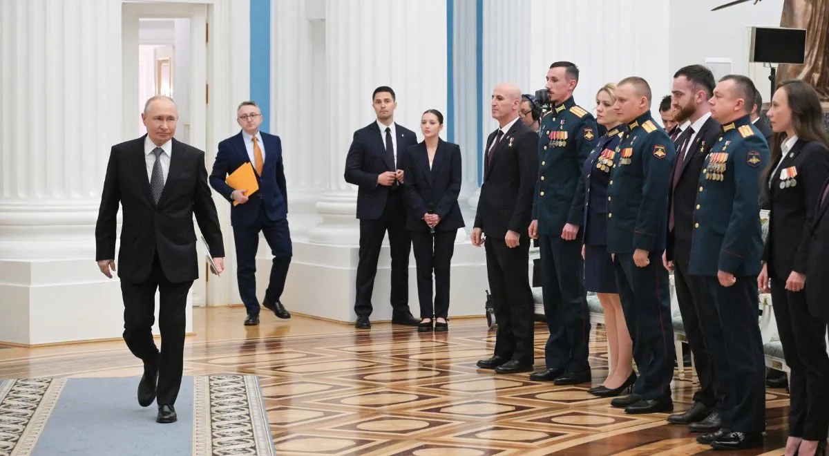Elity mają już dość Putina. Wolą jednak grać w rosyjską ruletkę niż ratować Titanica