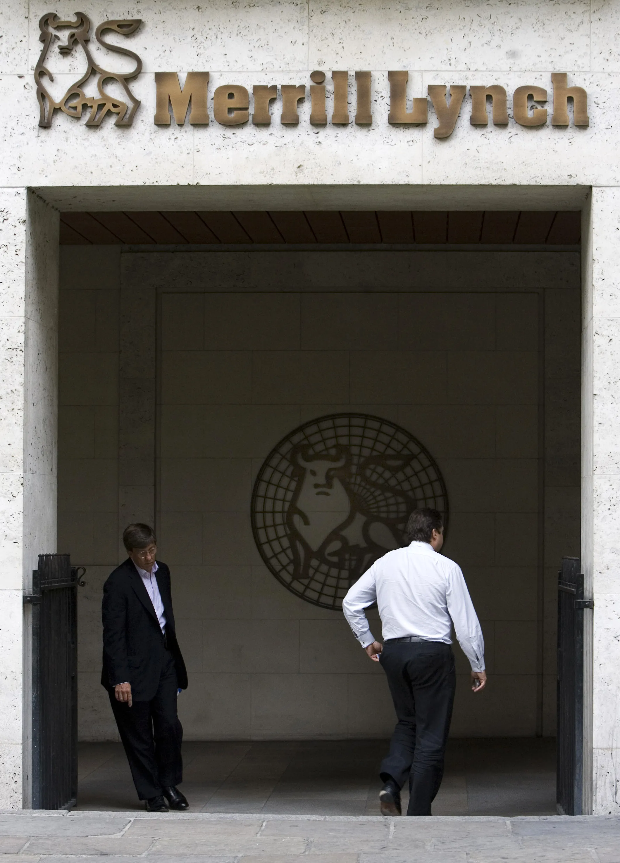 Przed kryzysem szefowie Wall Street zarobili 3 mld dol. - GazetaPrawna.pl