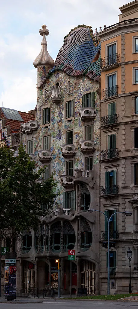 1014145-casabatllomassimo-catarinellacc3-0.jpg