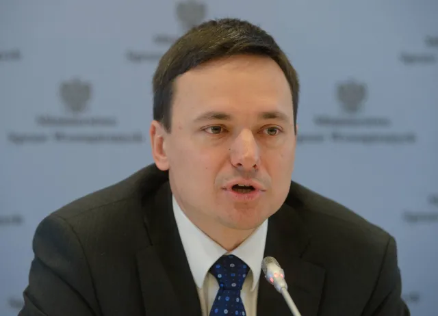 100 dni do Euro - zaostrzone kary dla chuliganów, nowy sprzęt policji