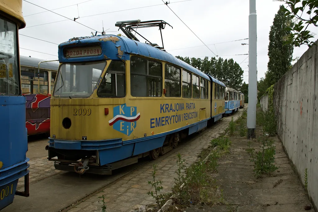 1656196-krajowa-partia-emerytow-i-rencistow.jpg