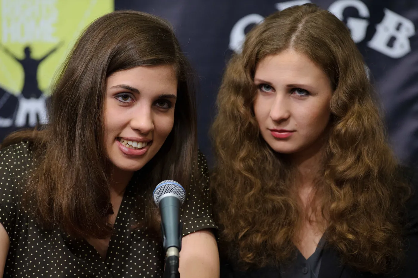 Pussy Riot wyszły z aresztu w Soczi. Miały nagrać piosenkę "Putin, nauczymy cię kochać ojczyznę"