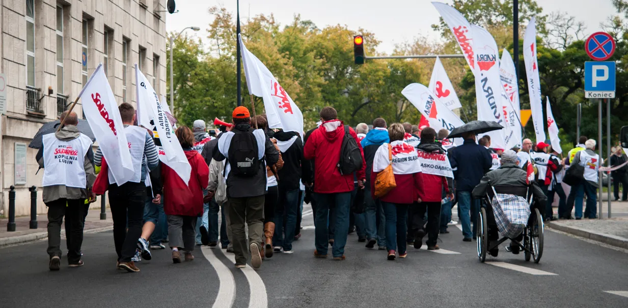 1476877-protest-zwiazkowcow-z-solidarnosci.jpg
