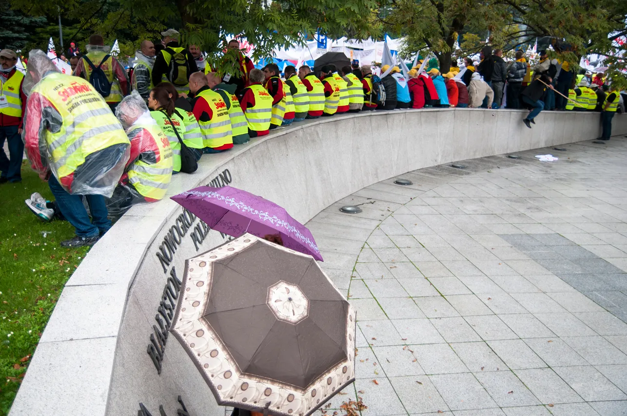 1477005-protest-zwiazkowcow-z-solidarnosci.jpg