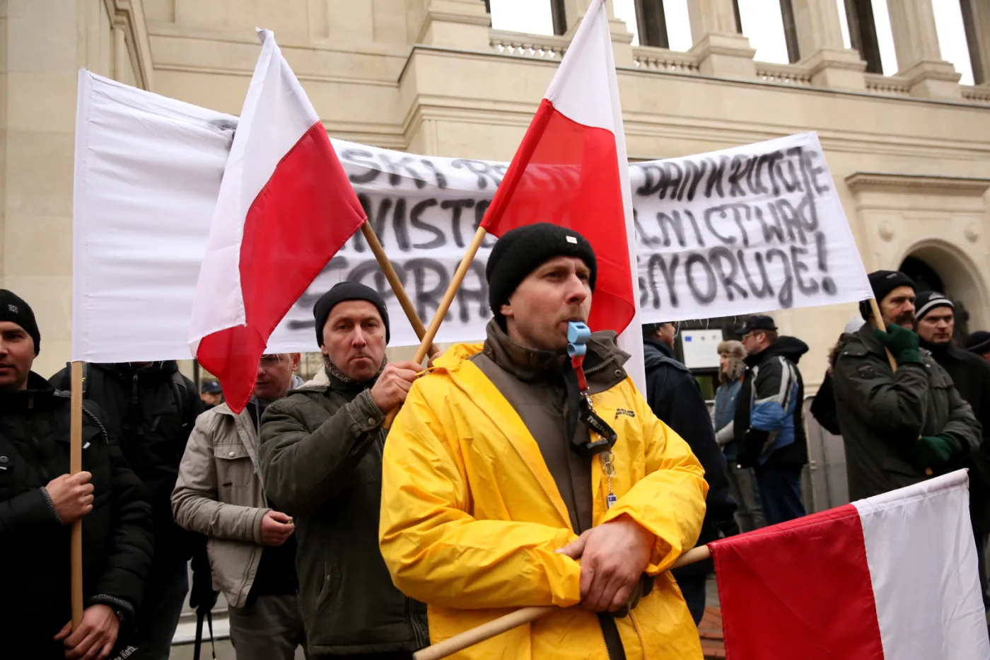 Rolnicy pikietują pod Ministerstwem Rolnictwa