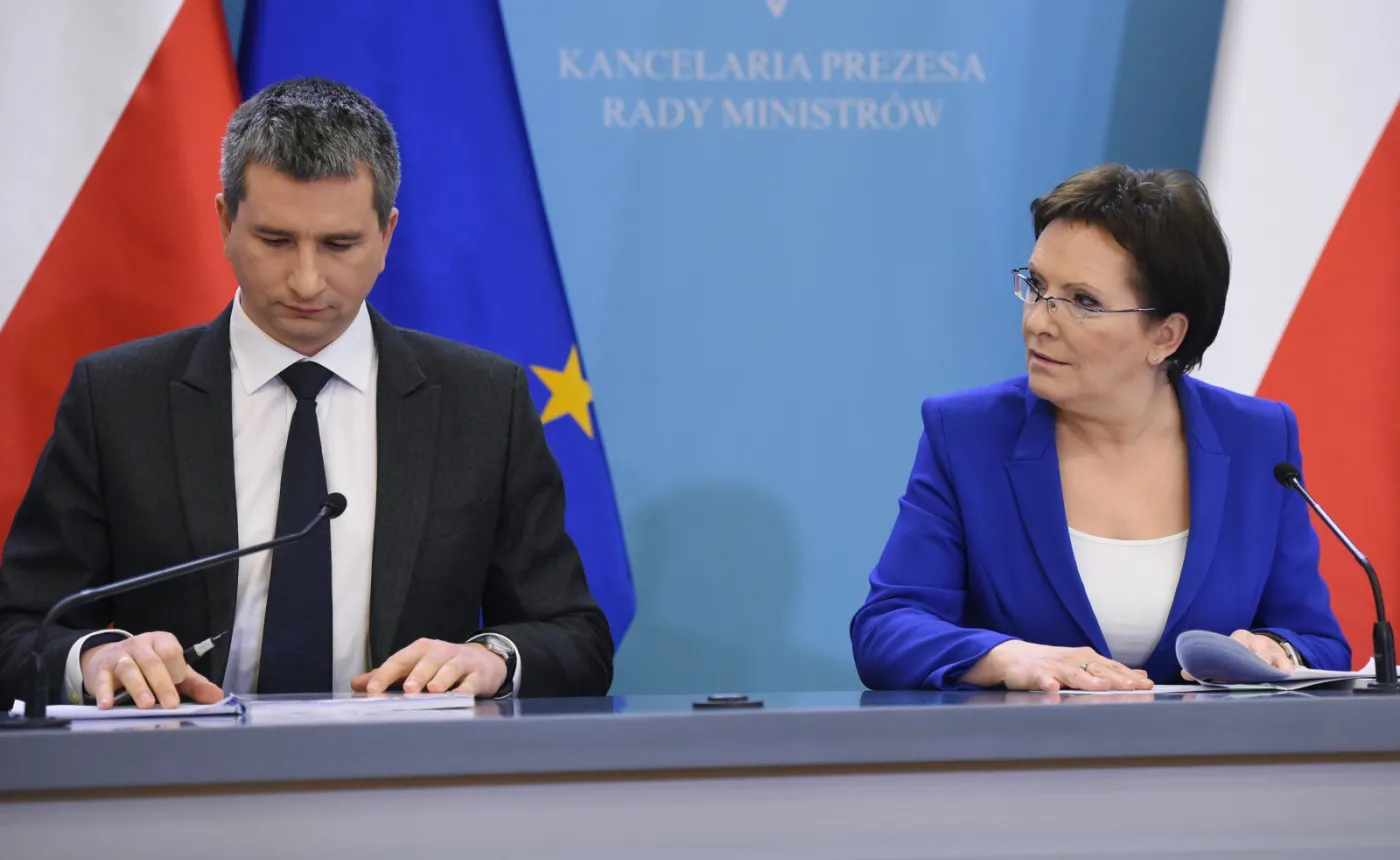 2116548-ewa-kopacz-i-mateusz-szczurek-podczas.jpg