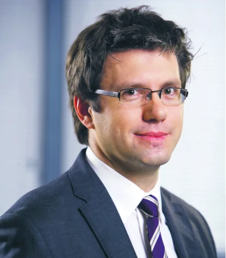 2159680-krzysztof-supera-menedzer-w-zespole.jpg