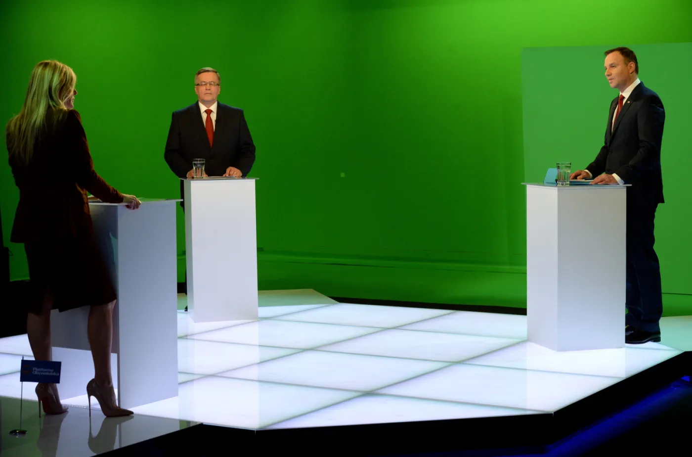 Komorowski: Duda wycofa się rakiem ze swoich obietnic