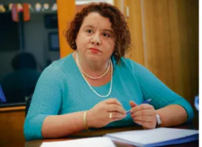 2175440-claudia-torres-bartyzel-szef-sluzby.jpg