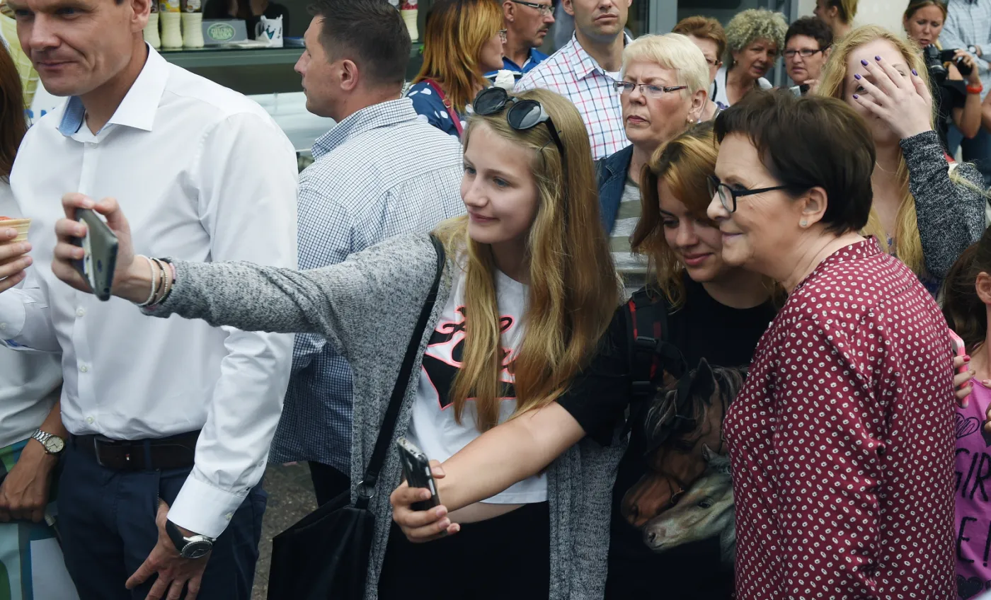 "To, co robi Kopacz, to cyrk obwoźny"