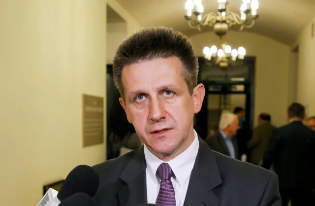 Poseł Bury i sejmowa komisja otrzymali wniosek prokuratury