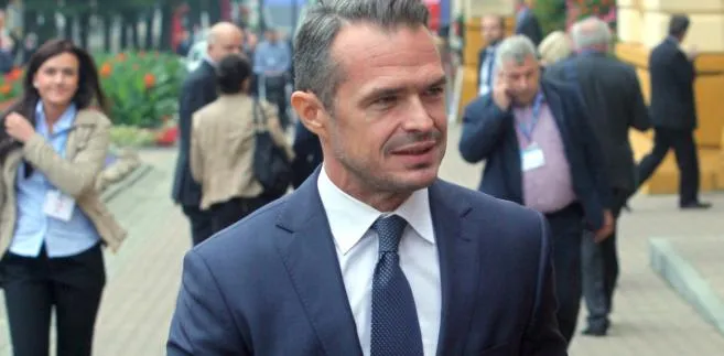"Klimat wokół Nowaka się zmienił". Poseł nie złoży mandatu?