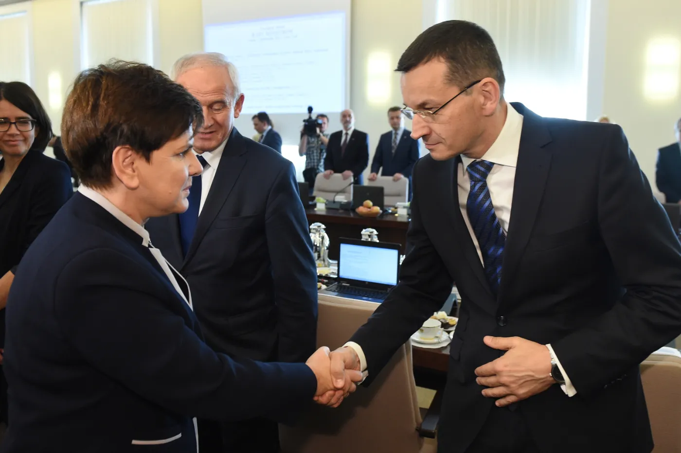 Morawiecki o CETA: Skorzystamy na handlu z Kanadą, poważne zastrzeżenia budzi arbitraż