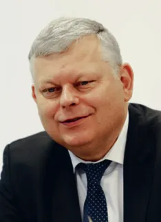 2404384-marek-suski-posel-pis-przewodniczacy.jpg