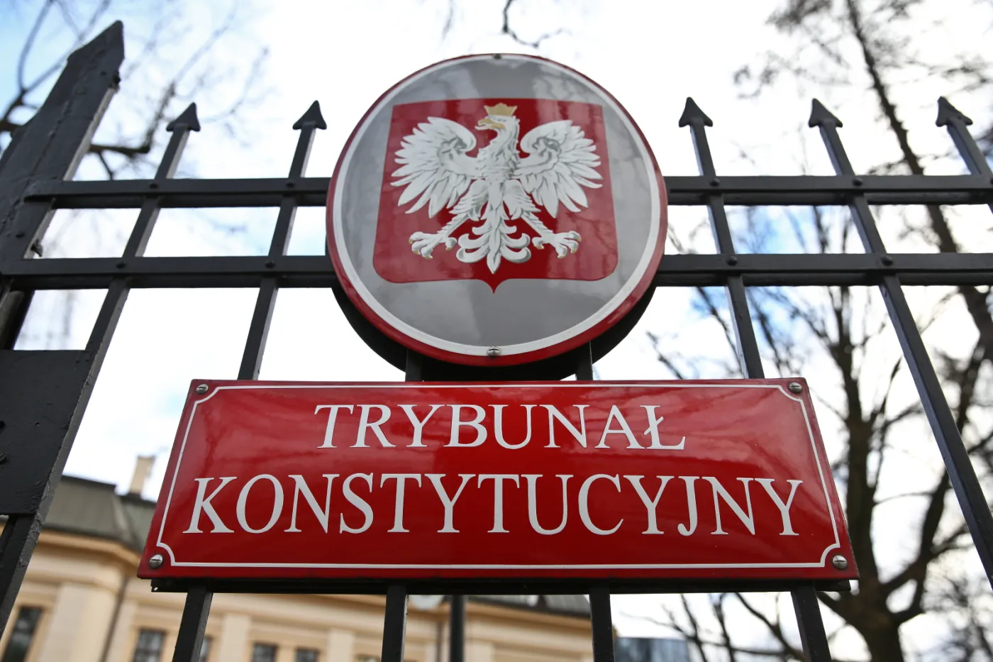 Budka:  Większość parlamentarna szykuje nam kolejne niekonstytucyjne ustawy