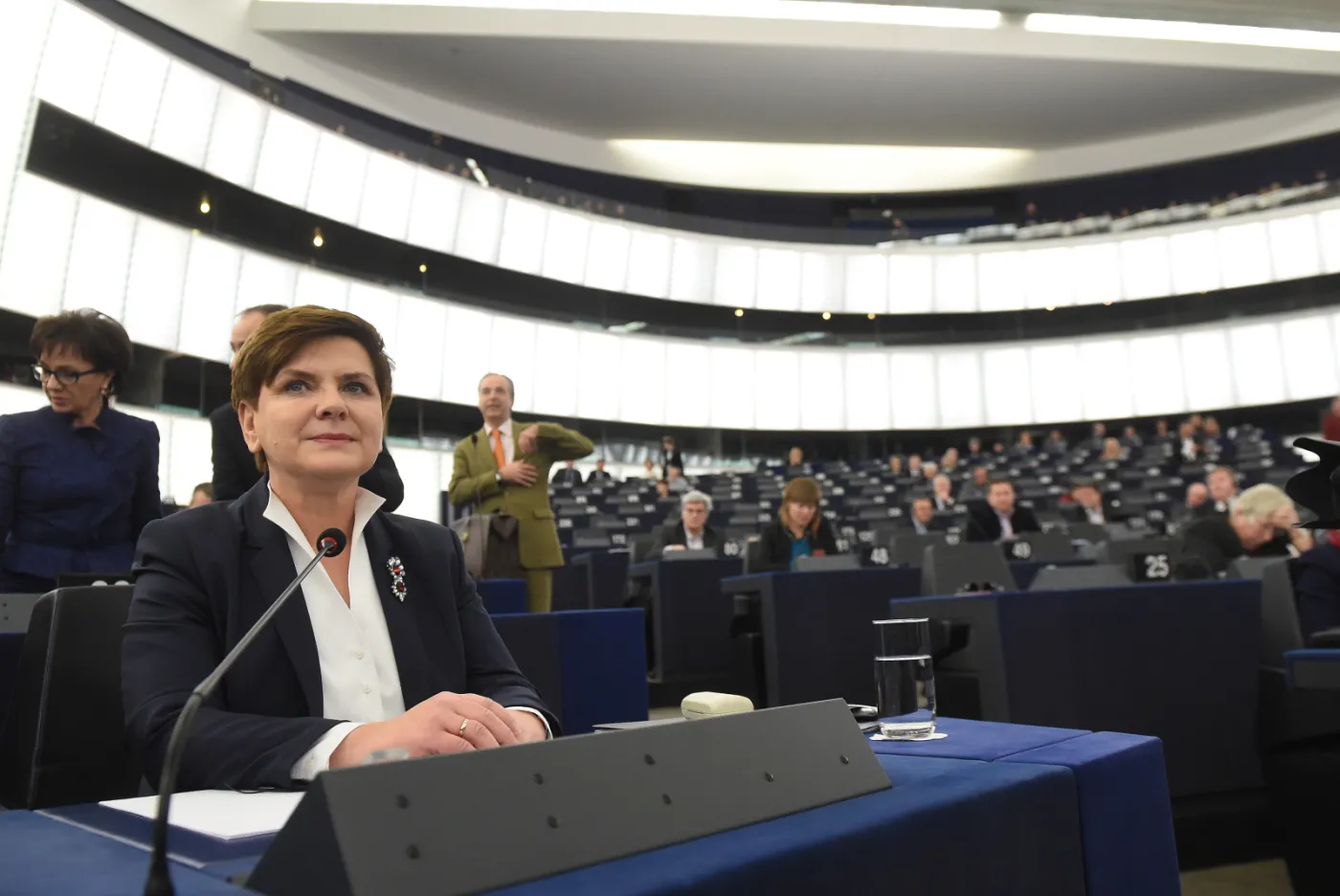 PE: Jest projekt rezolucji dotyczący Polski. UE będzie przyglądać się rządom PiS