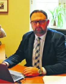 2460540-damian-napierala-zastepca-dyrektora.jpg