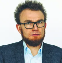 2484699-piotr-lewandowski-prezes-instytutu.jpg