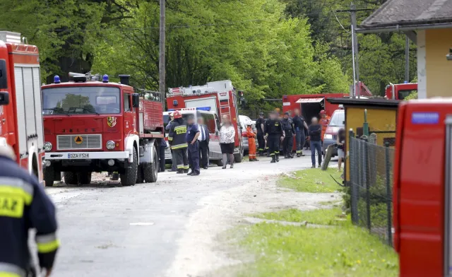 Dolnośląskie: Ciała dwóch osób wydobyto z gruzowiska budynku fabryki prochu