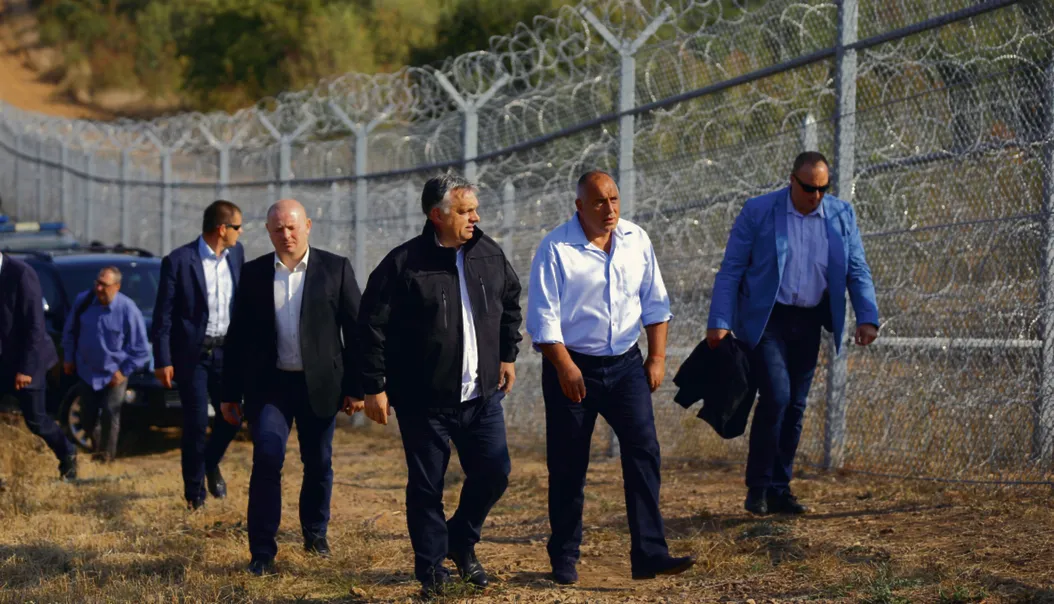 Uchodźcy trafiają na Węgry głównie poprzez Bałkany. Na zdjęciu Viktor Orbán na granicy bułgarsko-tureckiej