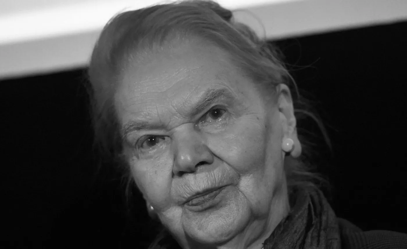 Klejnocki: Julia Hartwig była wielką mistrzynią poezji
