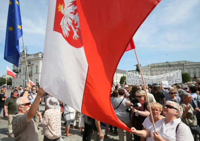 Włoska prasa: W Polsce wygrał protest millenialsów