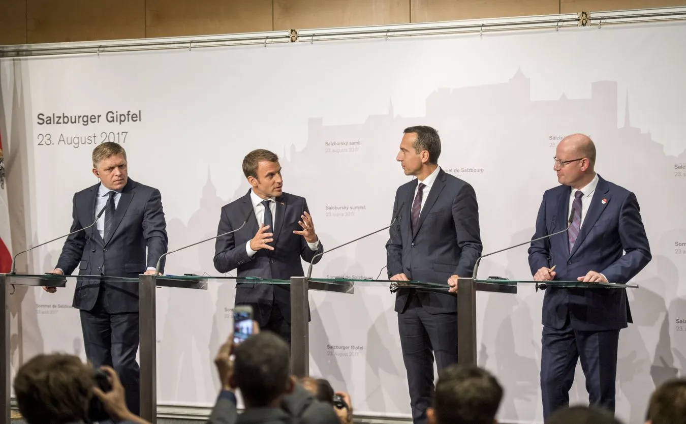Premier: Doradzam prezydentowi Francji, żeby zajął się sprawami swojego kraju