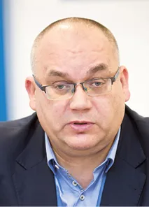 3193864-dr-rafal-kierzynka-sedzia-naczelnik.jpg