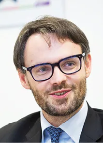 3193886-marcin-cieminski-partner-w-kancelarii.jpg
