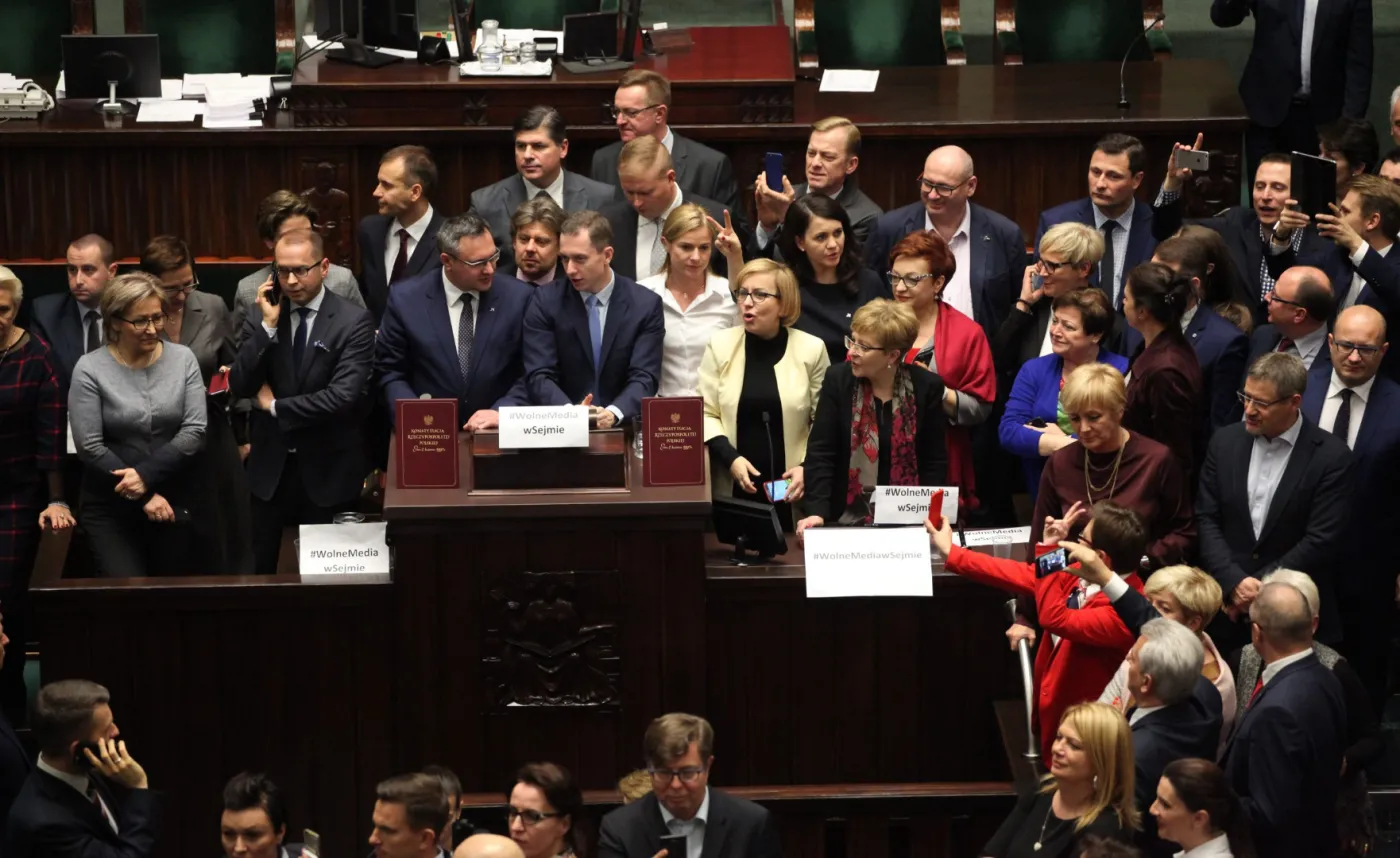 Nieudolna opozycja. Powtarzanie prawdy, że ustawy łamią konstytucję, nie wystarczy