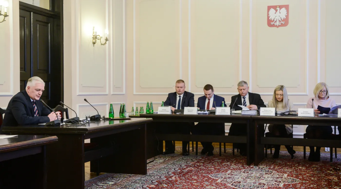Gowin: Zatrudnienie syna premiera w OLT Express było znakomitą osłoną
